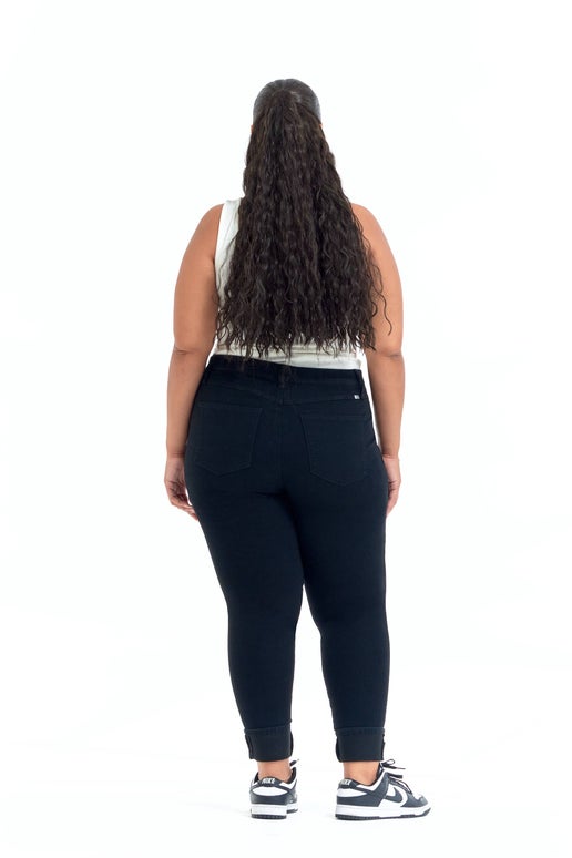 Plus Size Roll Cuff Jean in Black - Sweet Cokie