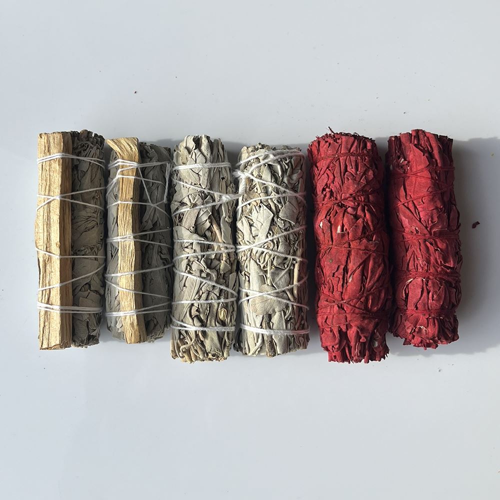 2x White Sage 4" Smudge Sticks, 2x Palo Santo White Sage 4" Smudge Sticks, 2x Dragon's Blood White Sage 4" Smudge Sticks - Sweet Cokie 