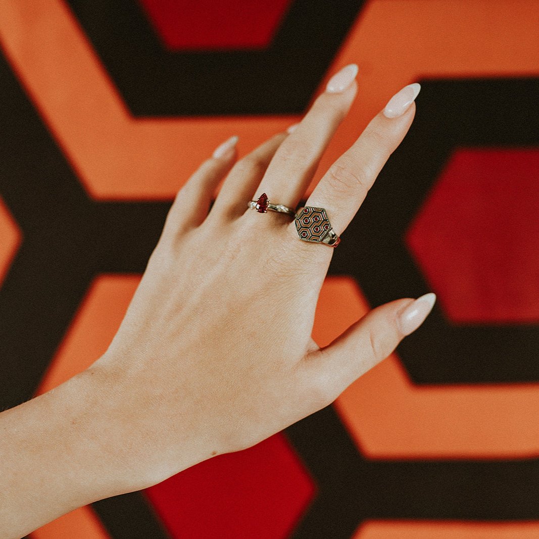 Crimson Veil Ring - Sweet Cokie 
