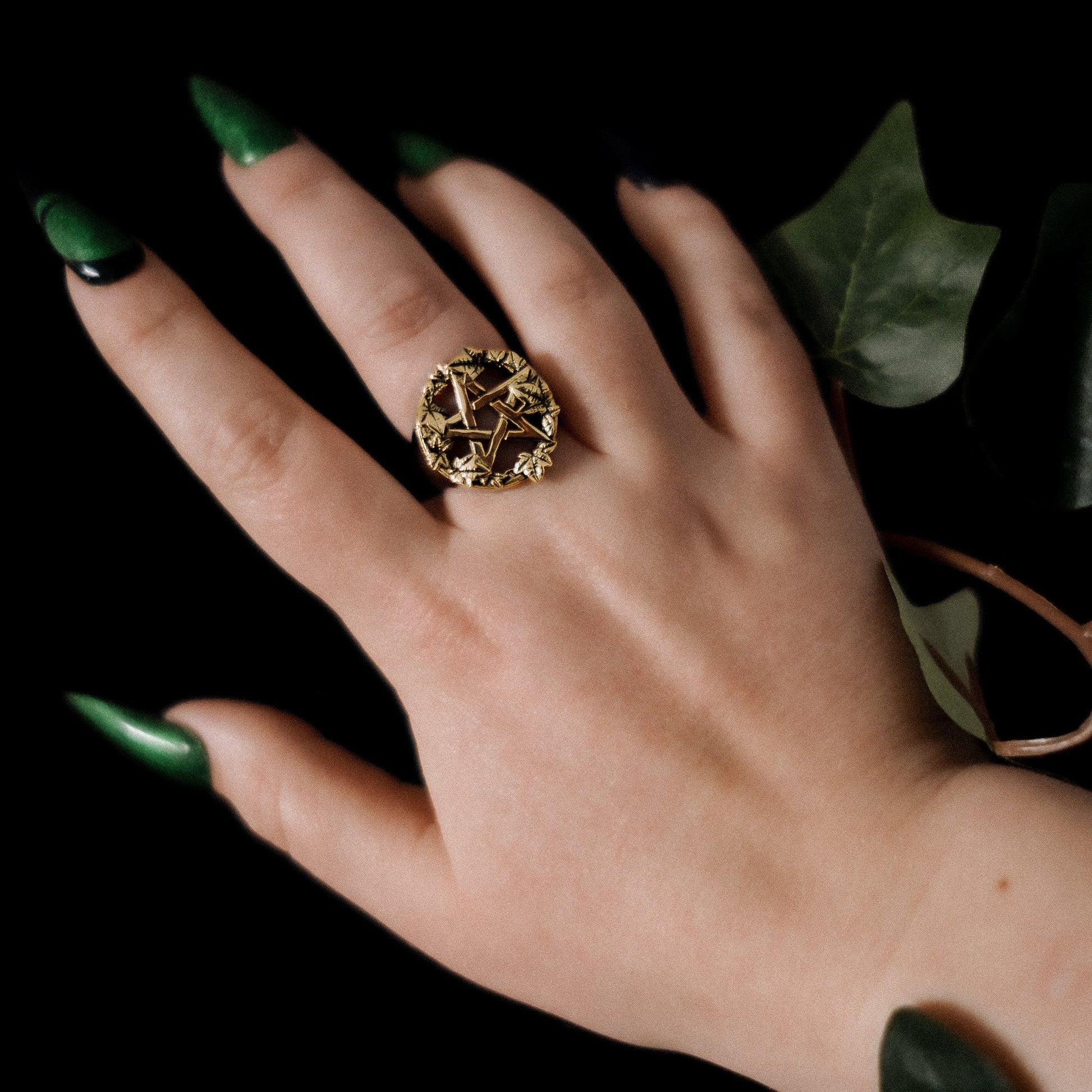 Gold Green Witch Pentacle Ring - Sweet Cokie 