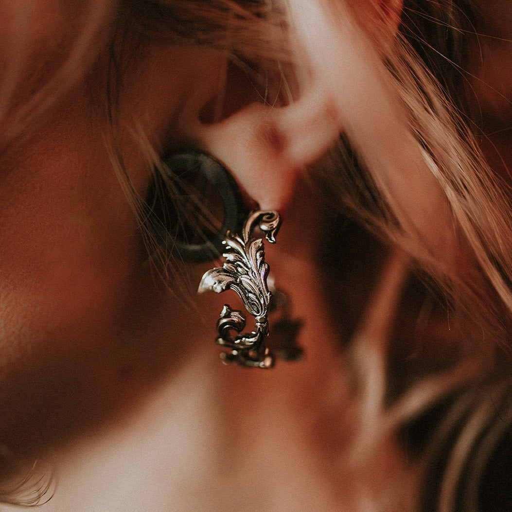 Malice Filigree Hoop Earrings - Sweet Cokie 